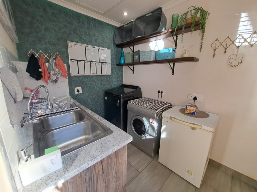 4 Bedroom Property for Sale in Cashan North West